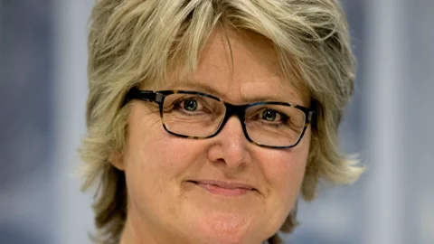 Henriette-Pedersen,-behandlet.jpg