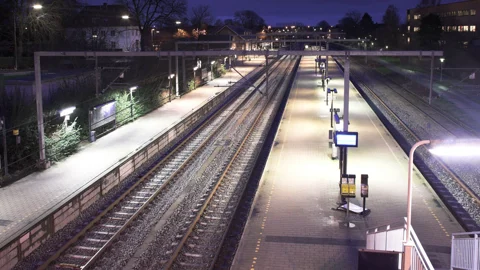 tomstation.jpg