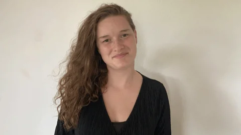 Maria-Lindhardt.gif