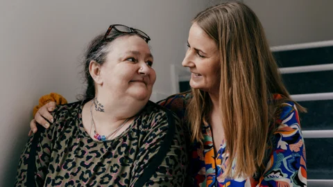 Beth og Mie - foto Kasper Løftgaard.png