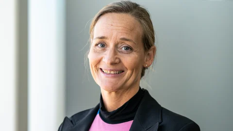 Lisa Schramm_1128x600.jpg