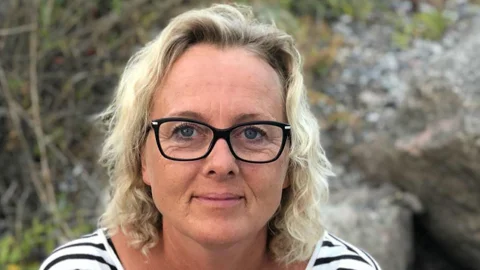beskåret-marlene-staunfeldt-solo.jpg